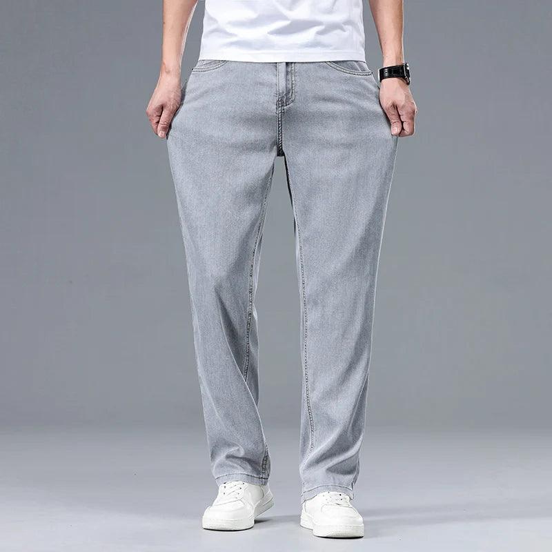 Clarence | Men's Relaxed Fit Straight Leg Jeans