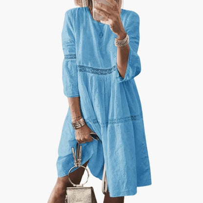 Women’s Long Sleeve Knit Dress with Relaxed Fit and Knee-Length Design