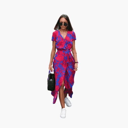 Women’s Round Neck Dress with Patterned Surface