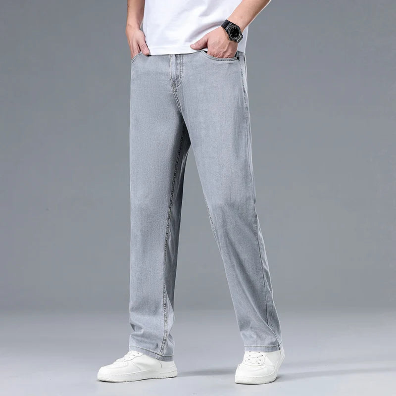 Clarence | Men's Relaxed Fit Straight Leg Jeans