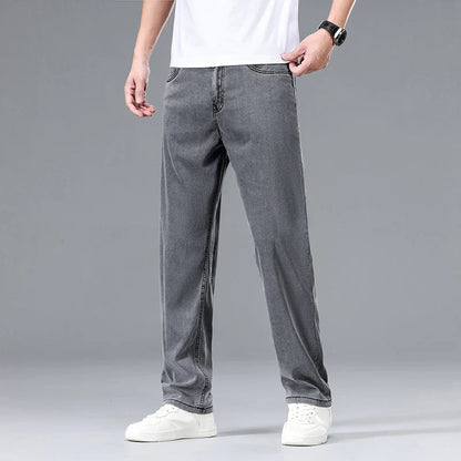 Clarence | Men's Relaxed Fit Straight Leg Jeans
